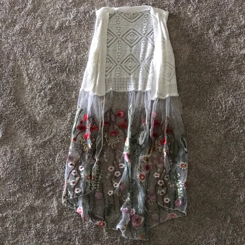 Flowery cover up